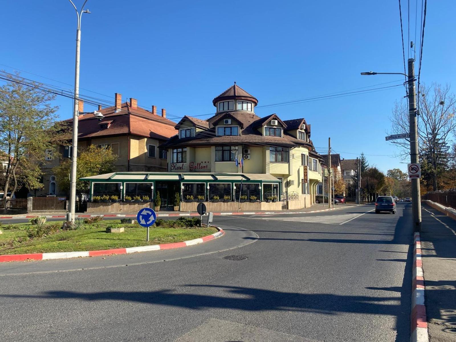 Hotel Gallant سيبيو المظهر الخارجي الصورة
