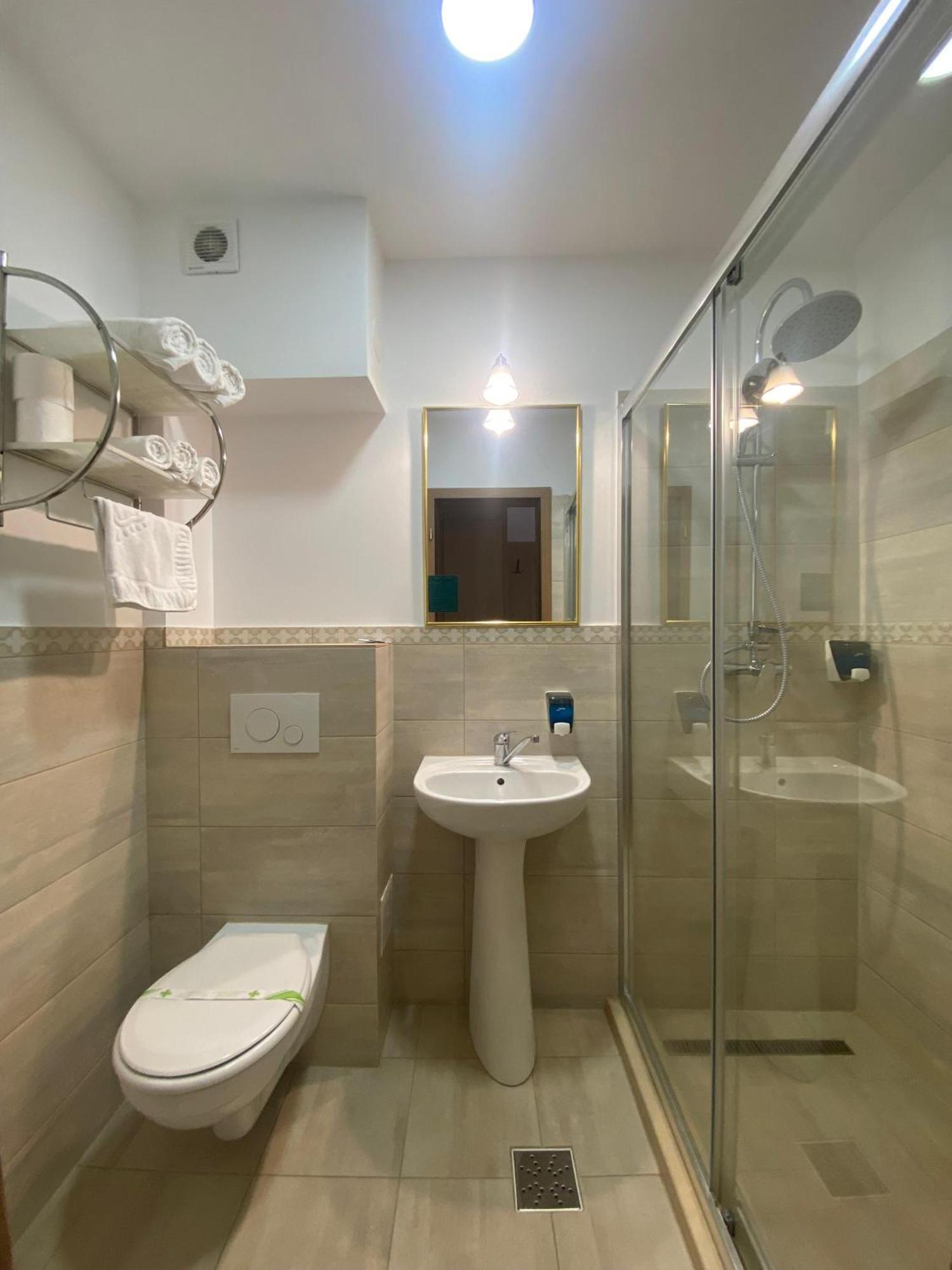 Hotel Gallant سيبيو المظهر الخارجي الصورة